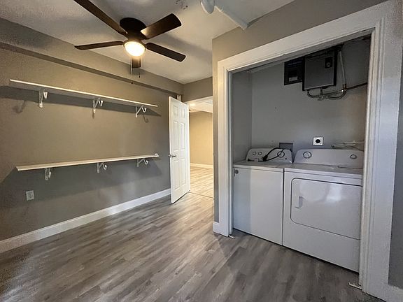 3rd image of 2307 Formosa Ave #B