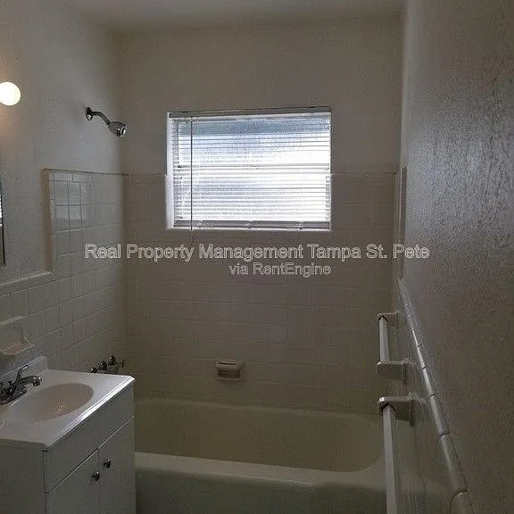 1715 E Lambright St N — Photo 8