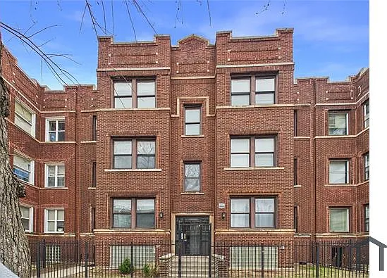 2 bed, $1,860 — Photo 1