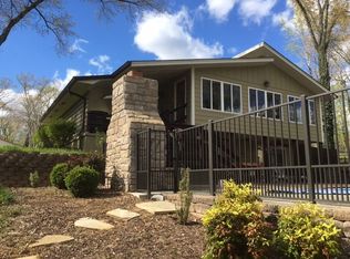 188 Trout Dr, Murray, KY 42071