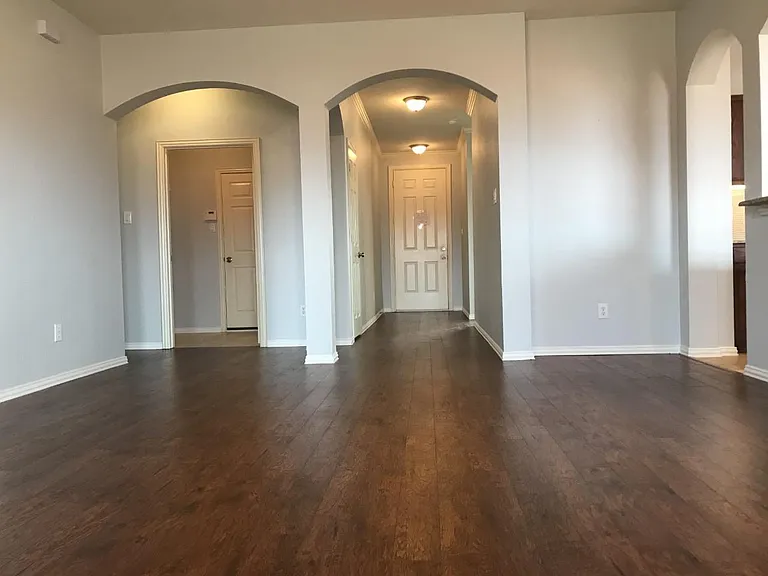 14508 Eaglemont Dr — Photo 3