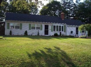 255 Richmond Dr, Warwick, RI 02888