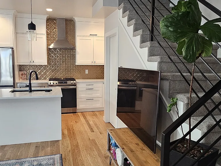1391 Xavier St — Photo 7