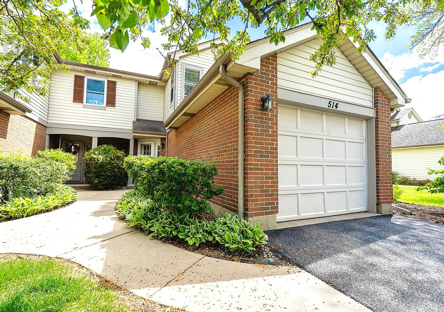 2 bed, 2.5 bath, 1250 sqft, $3,000 — Photo 1