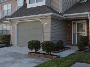1918 Cranborne Ct, Virginia Beach, VA 23453