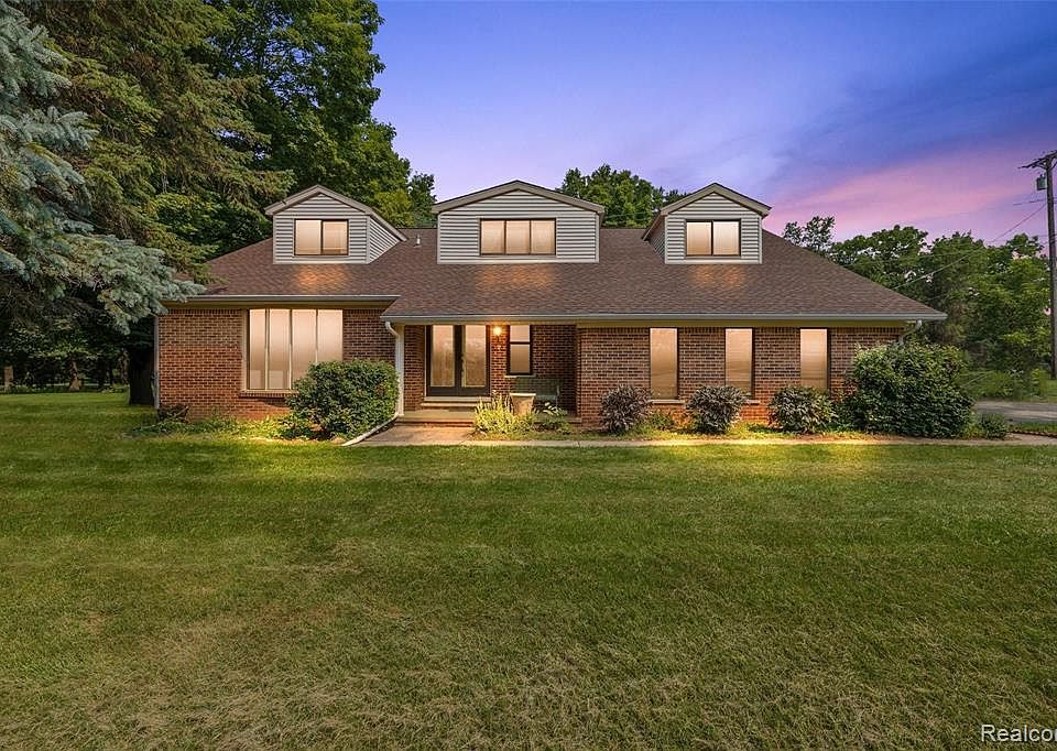 8415 32 Mile Rd, Bruce Twp, MI 48065 Zillow