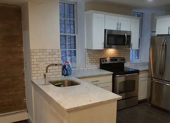 Rented by Compass | media 39