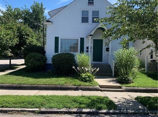 20 Farm St, Providence, RI 02908