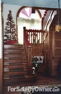 Staircase with bench seat