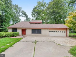 5340 Aylor Rd, Fairfax, VA 22032