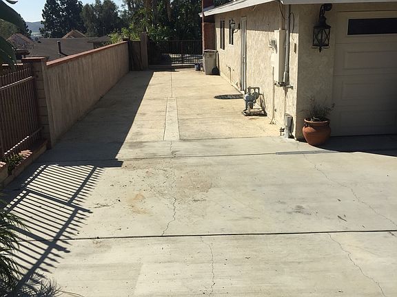 5th image of 18505 Grandview Ave