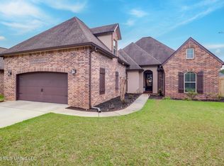2923 Cypress Creek Dr, Diberville, MS 39540