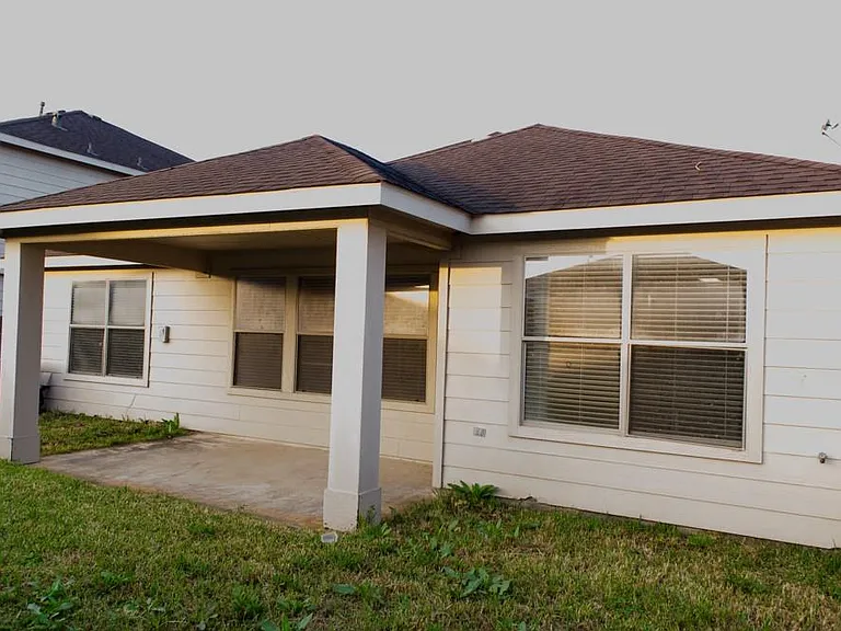 19510 Remington Martin Dr — Photo 19