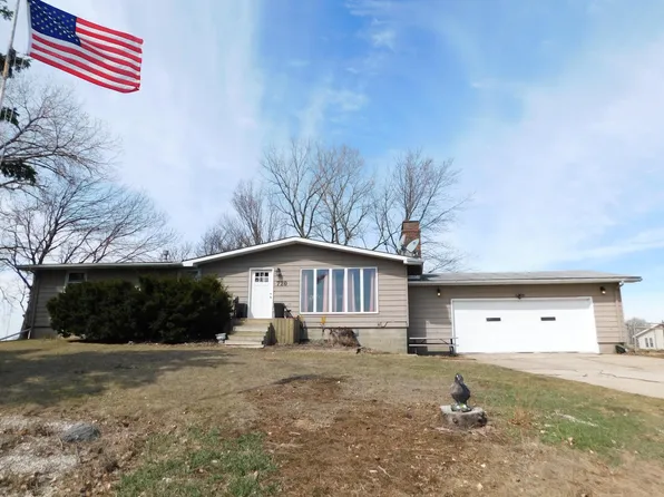 620 NW 4th St, Ogden, IA 50212