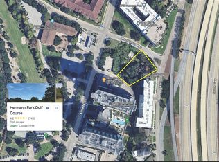 2220 Macgregor Way, Houston, TX 77004