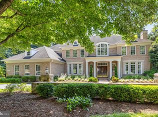 912 Centrillion Dr, Mc Lean, VA 22102