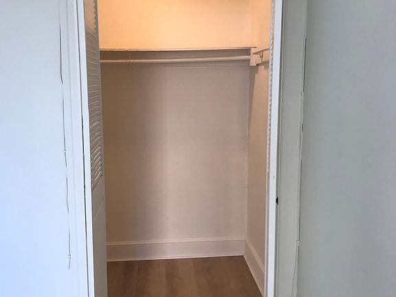 4th image of 1209 Bush St APT 21