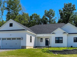 54 Hubbs Rd, Ballston Lake, NY 12019