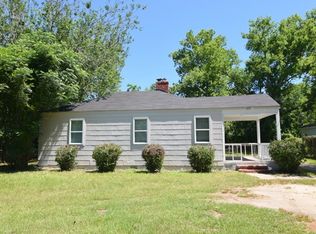 2017 Roosevelt Dr, Augusta, GA 30904