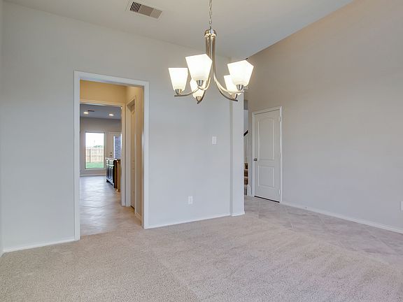 4th image of 225 Split Rail Dr