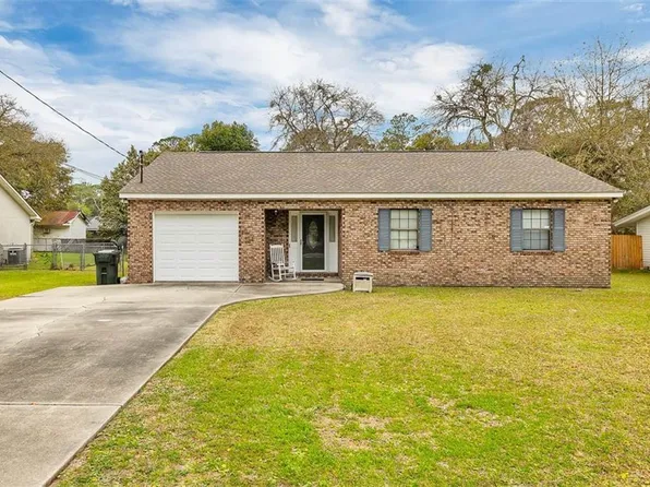 305 Ethridge Dr, Brunswick, GA 31525