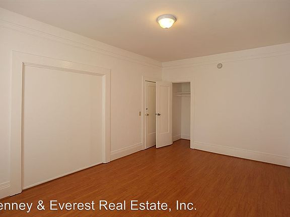 5th image of 660 Bush St APT 506