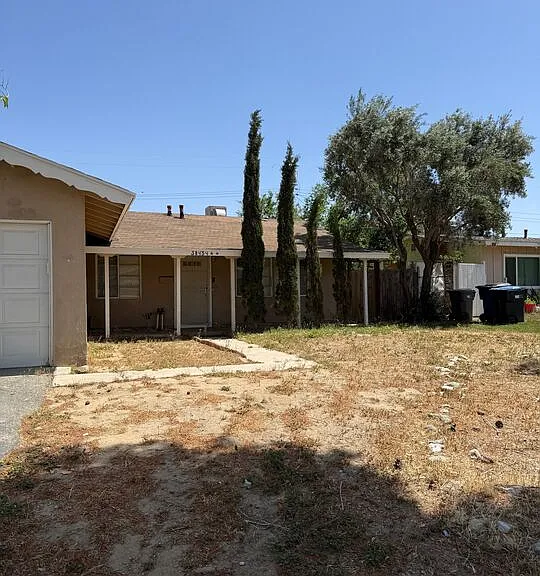 38454 Sumac Ave — Photo 1