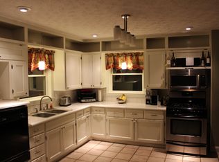 390 Kidron Rd, Orrville, OH 44667