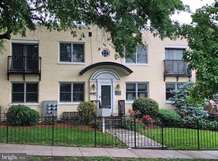 206 Bryant St NE APT 1, Washington, DC 20002
