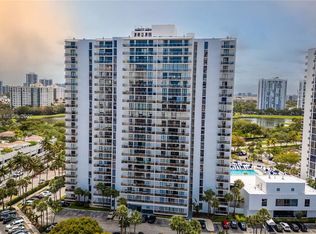 3731 N Country Club Dr APT 1927, Aventura, FL 33180
