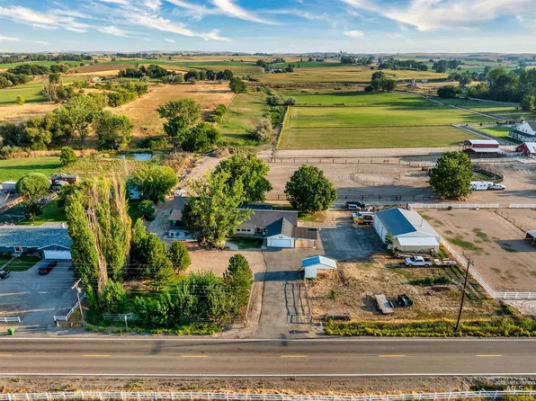 4625 Highway 72, New Plymouth, ID 83655