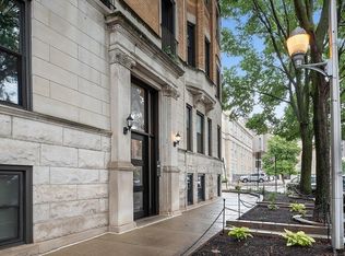 1050 W Buena Ave APT 3A, Chicago, IL 60613