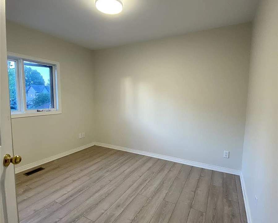 285 Horsham Ave, Toronto, ON M2R 1G5 Zillow