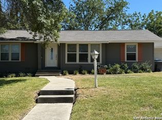130 Blakeley Dr, San Antonio, TX 78209