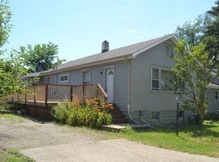 27931 W Grass Lake Rd, Antioch, IL 60002