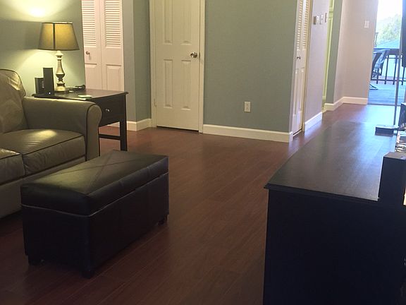 4th image of 9031 W Swan Cir