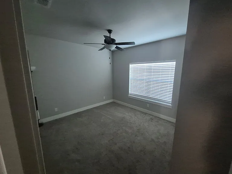 1372 Spinnaker Dr — Photo 6
