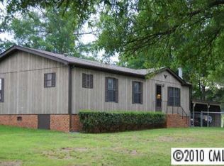 916 N Forest Hills School Rd, Marshville, NC 28103