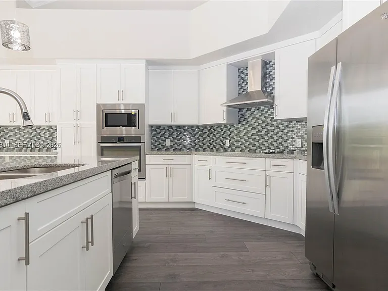 3799 Lancewood Dr — Photo 12