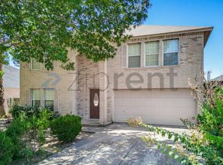 883 Spyglass Dr, New Braunfels, TX 78130