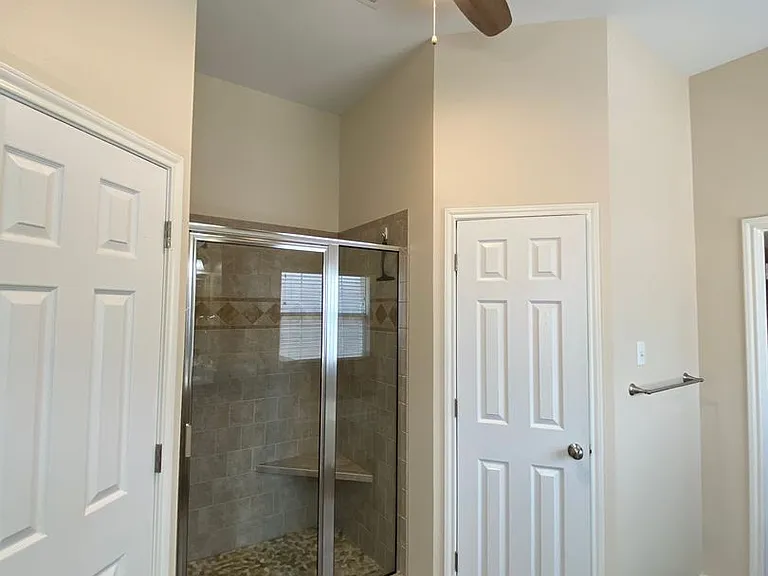 5002 Scarlett Oak Ln — Photo 18