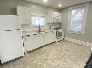 704 N Main St APT A, Bellefontaine, OH 43311
