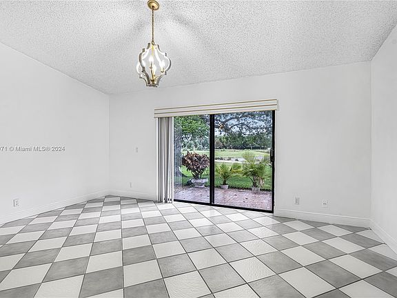 4th image of 3668 NW 83rd Ln #3668