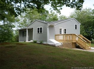 3 Fog Plain Rd, Waterford, CT 06385