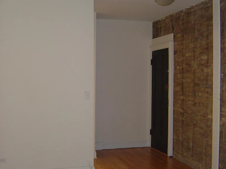 2 Br Living Room