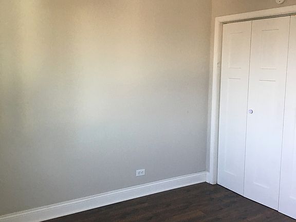 3rd image of 1120 Norwood Ln