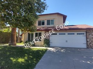 127 Harvest Ln, Palmdale, CA 93550