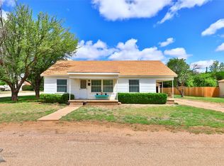 706 N 13th St, Haskell, TX 79521