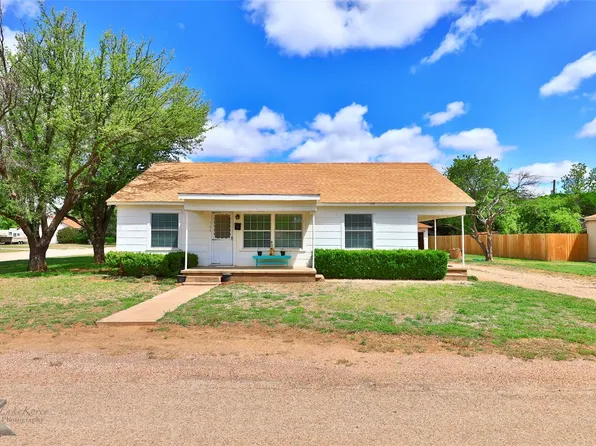 706 N 13th St, Haskell, TX 79521