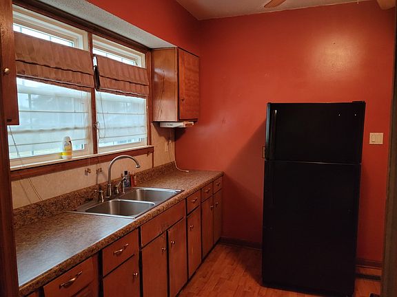 5th image of 74 Catmint Ln